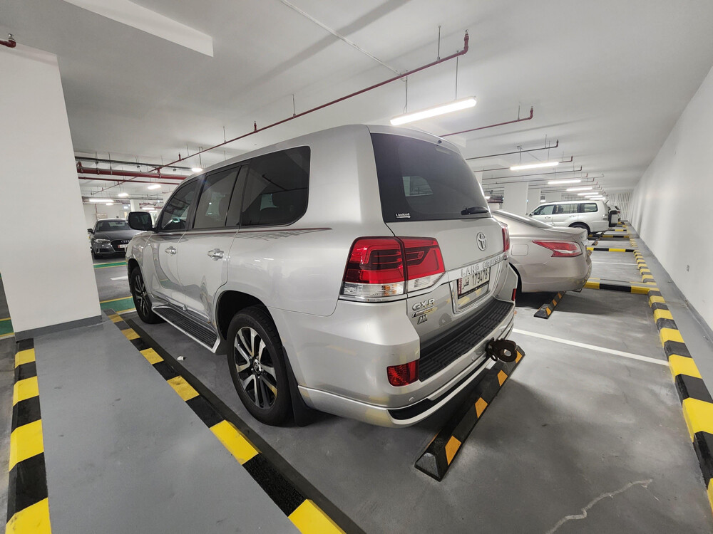 Land Cruiser GXR grand turning  - 3