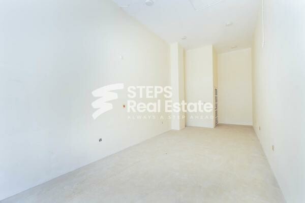 Shop for rent in Fereej Al Murra - 6