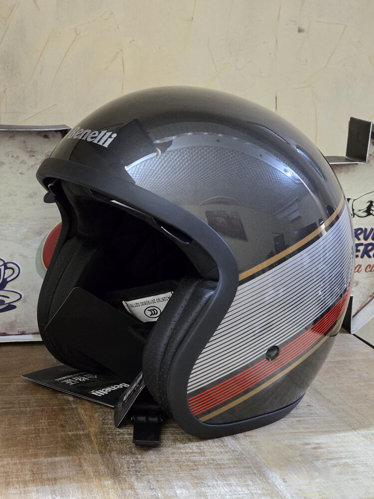 200 Qr helmets - 6