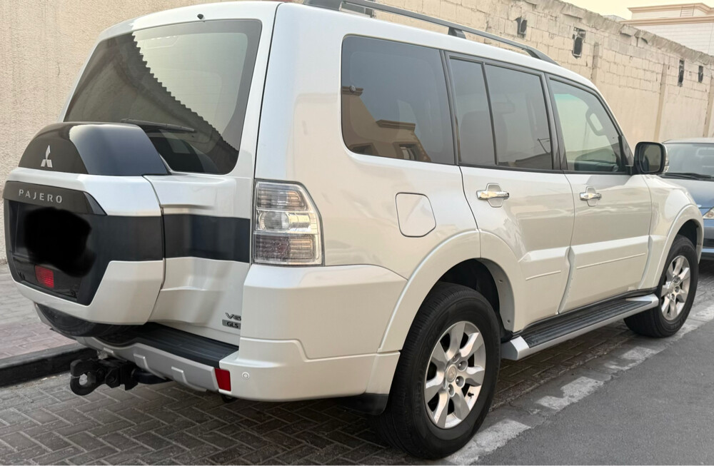 Mitsubishi Pajero  - 5