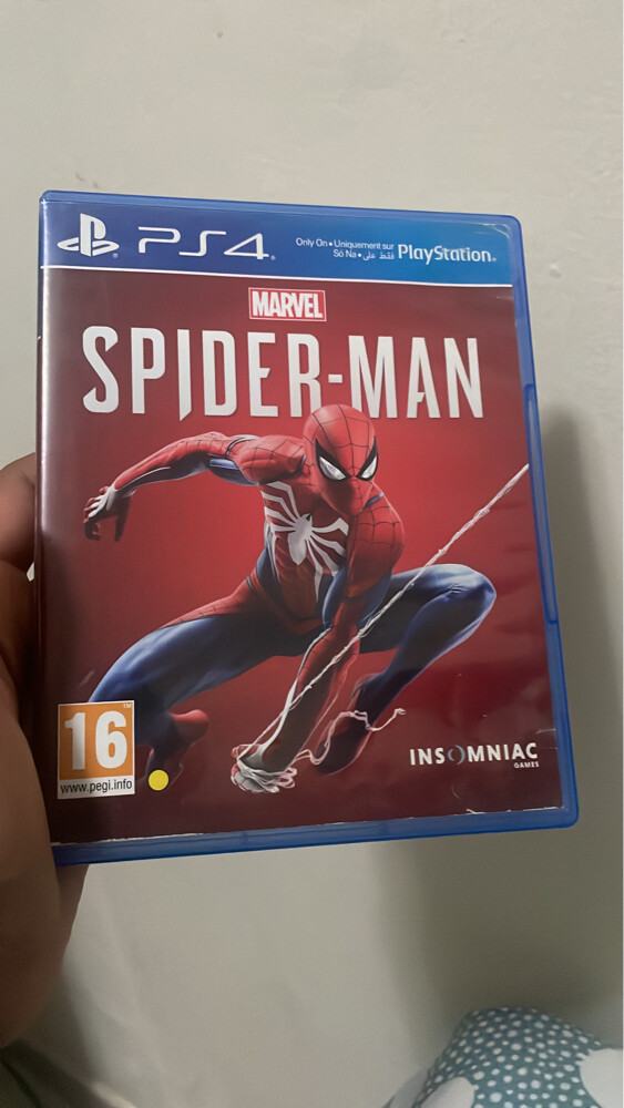 ps4cds negotiable in best condition - 5