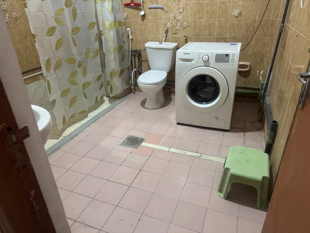 Front door washing machine  - 1