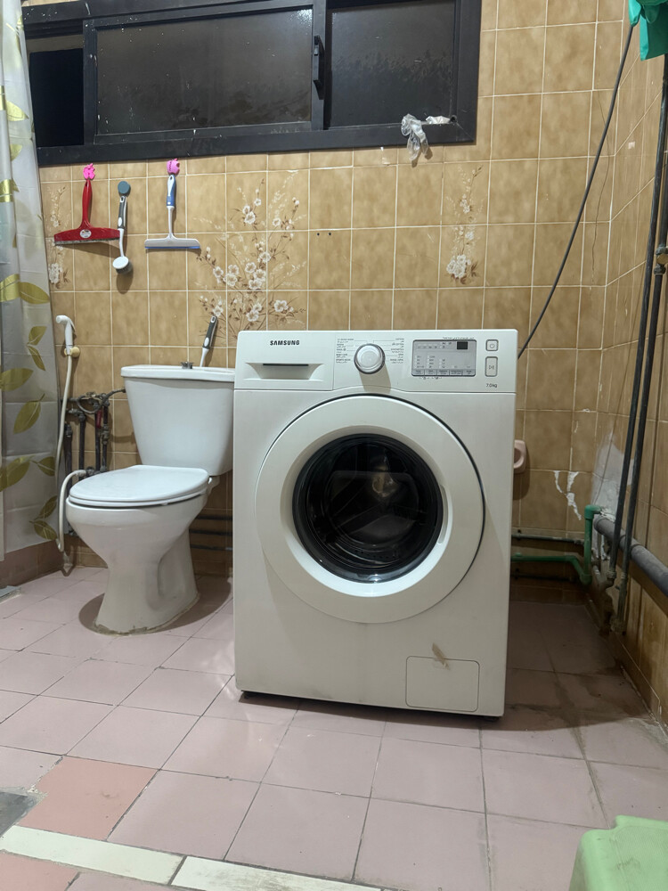 Front door washing machine  - 2