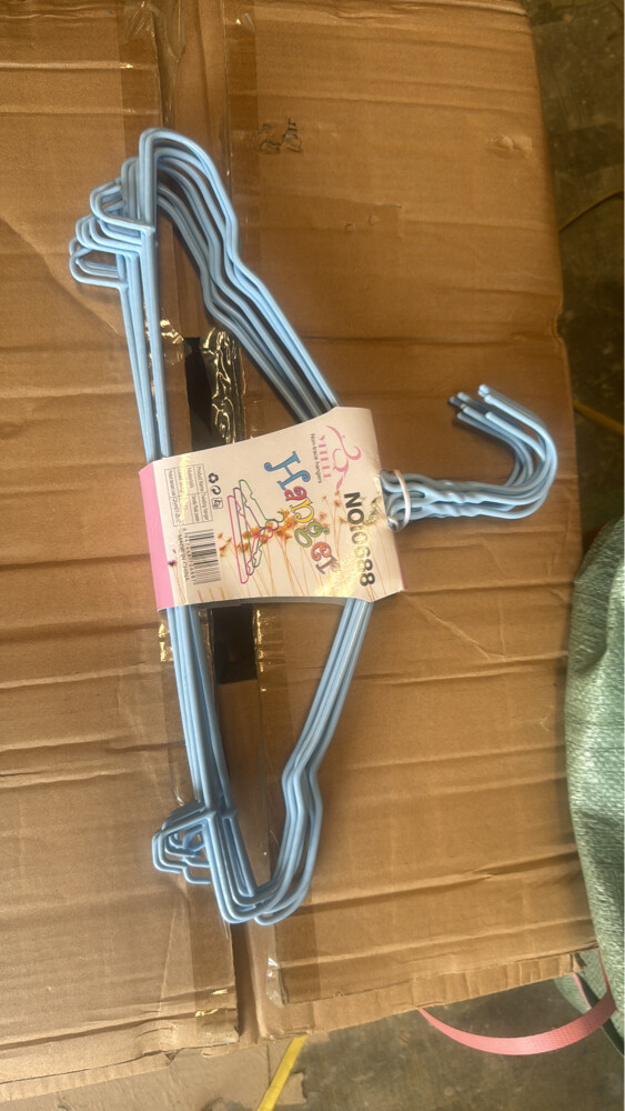 Clothes hangers - 3
