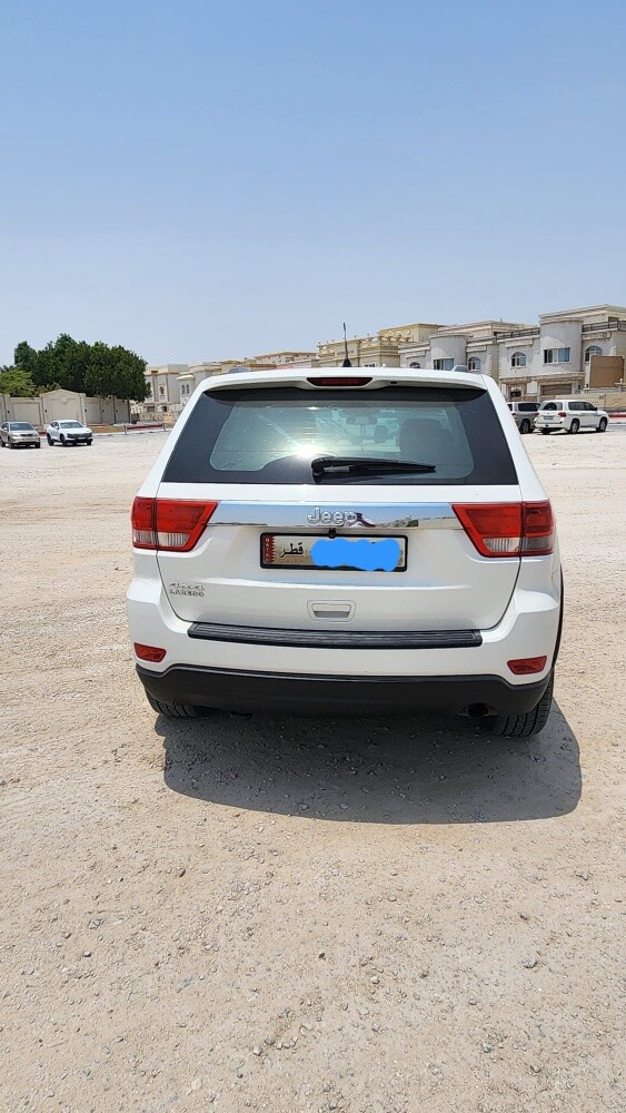 jeep grand cherokke laredo 4x4 - 1