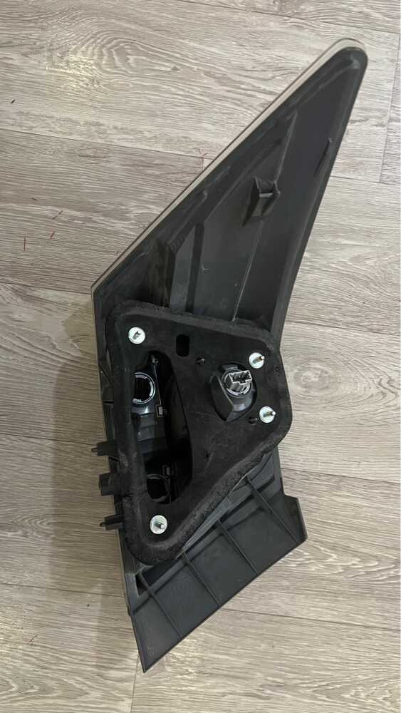 brake light  - 2