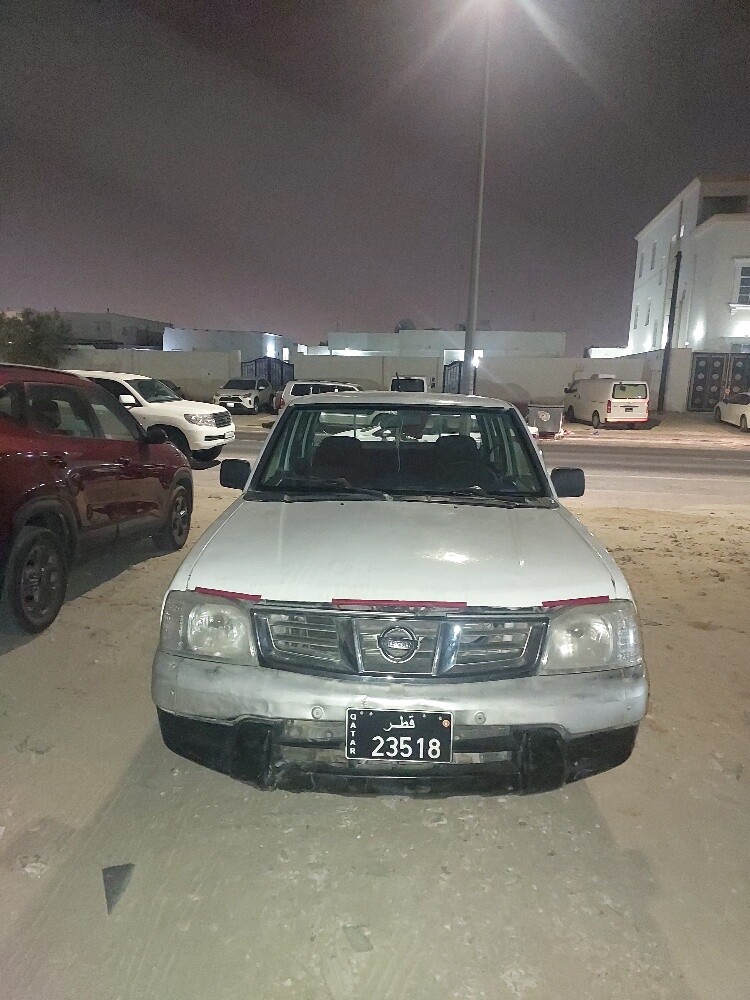 Car for sale Nissan pickup - 4