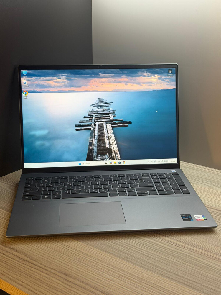 Dell Vostro 16 - 1
