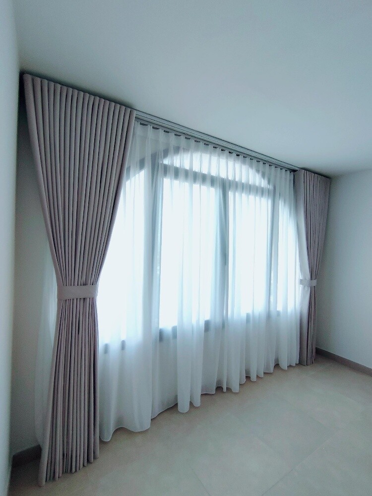 Premium Curtains in Qatar - 23
