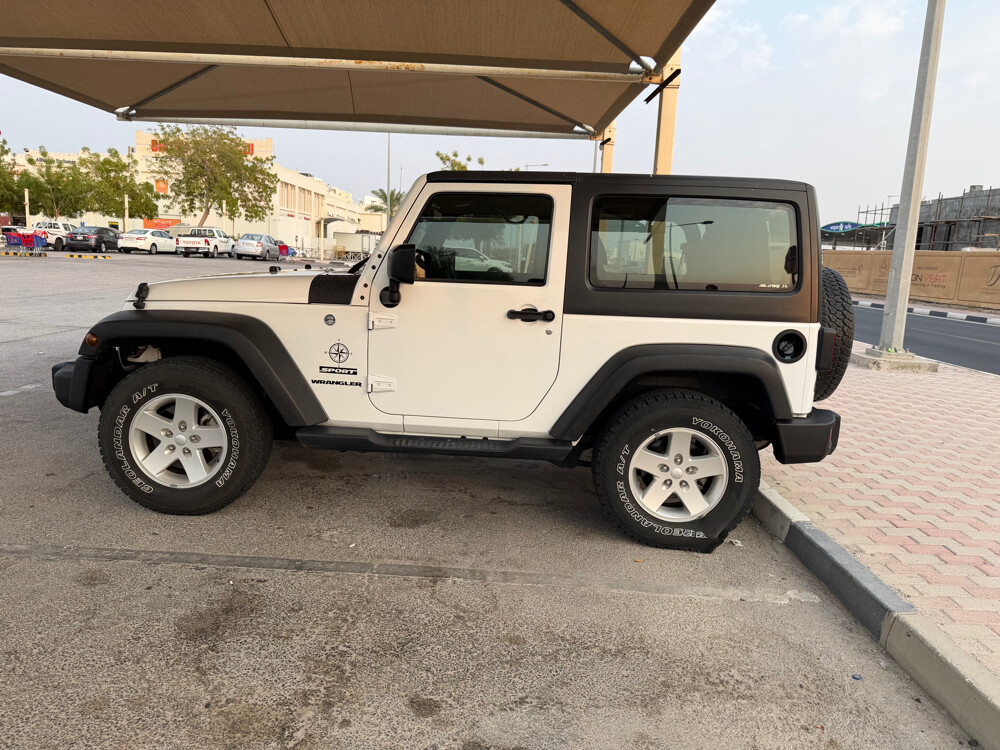 wrangler sport 2017- 98000km  - 3
