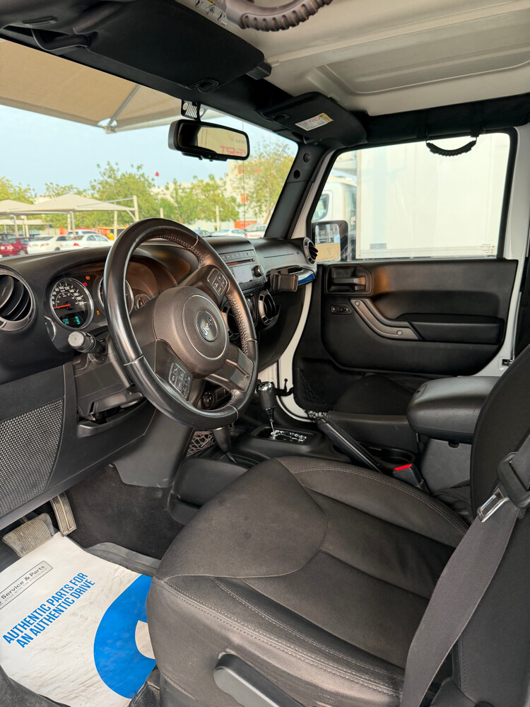wrangler sport 2017- 98000km  - 5