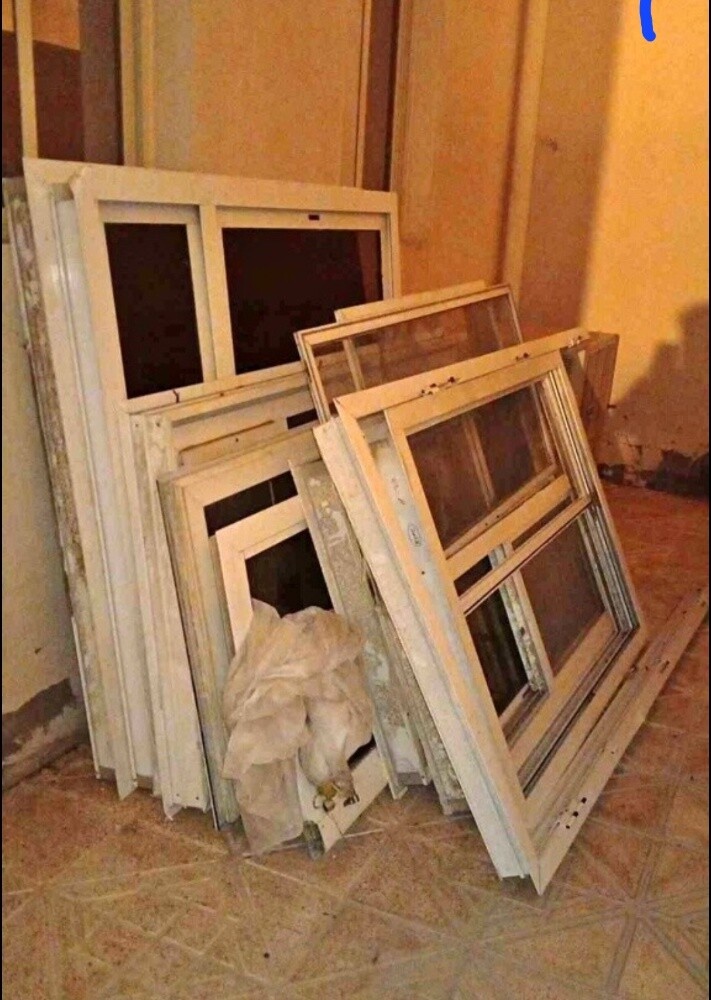 we buy Old Almuniam, Old Air condit - 1