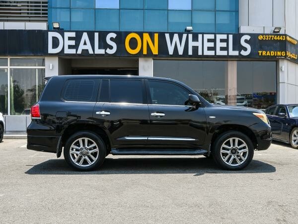 Lexus LX 570 2011 - 3