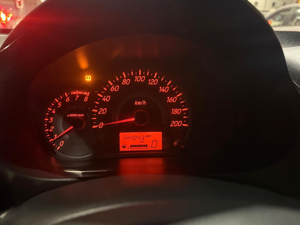 Mitsubishi Mirage - 4