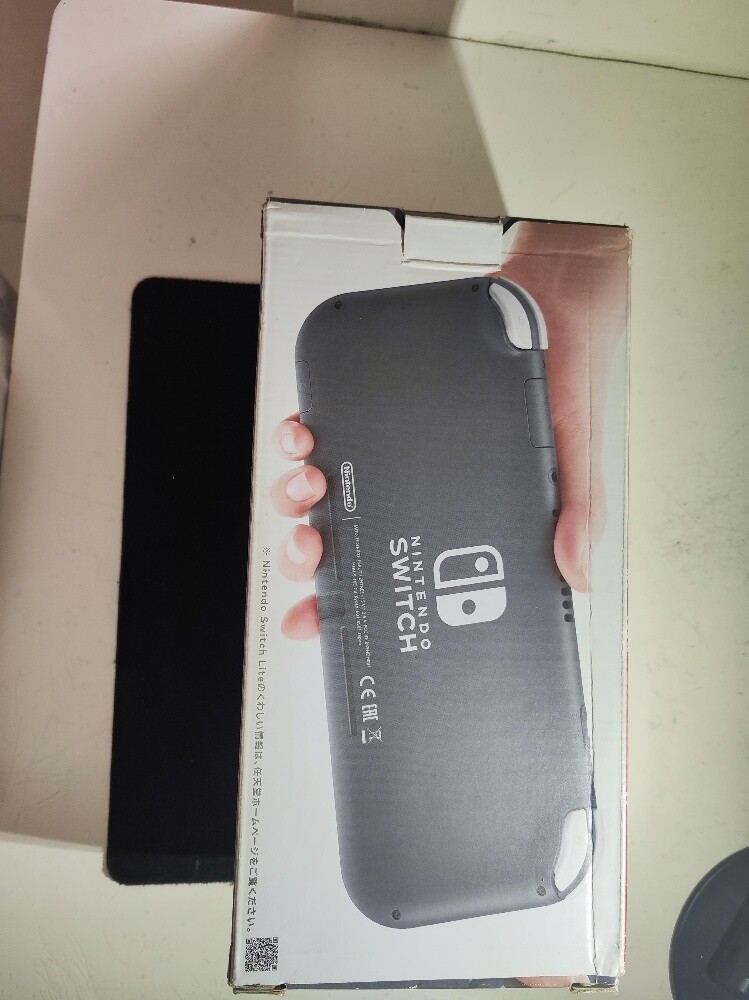 Nintendo switch lite for sale - 4