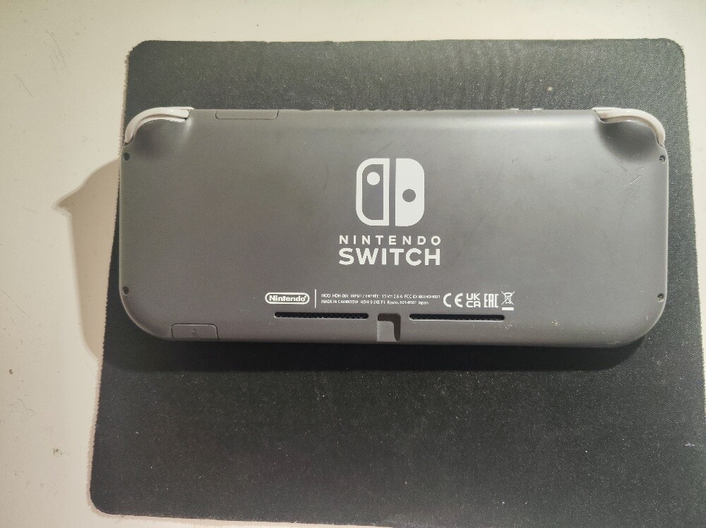 Nintendo switch lite for sale - 2