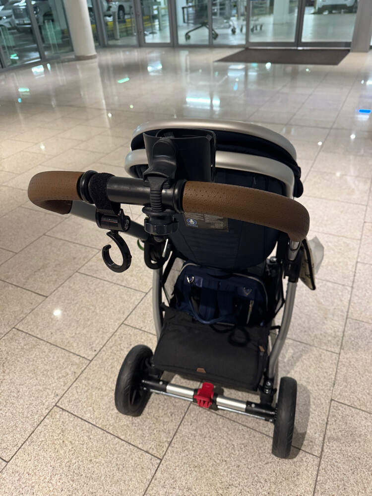 stroller - 5