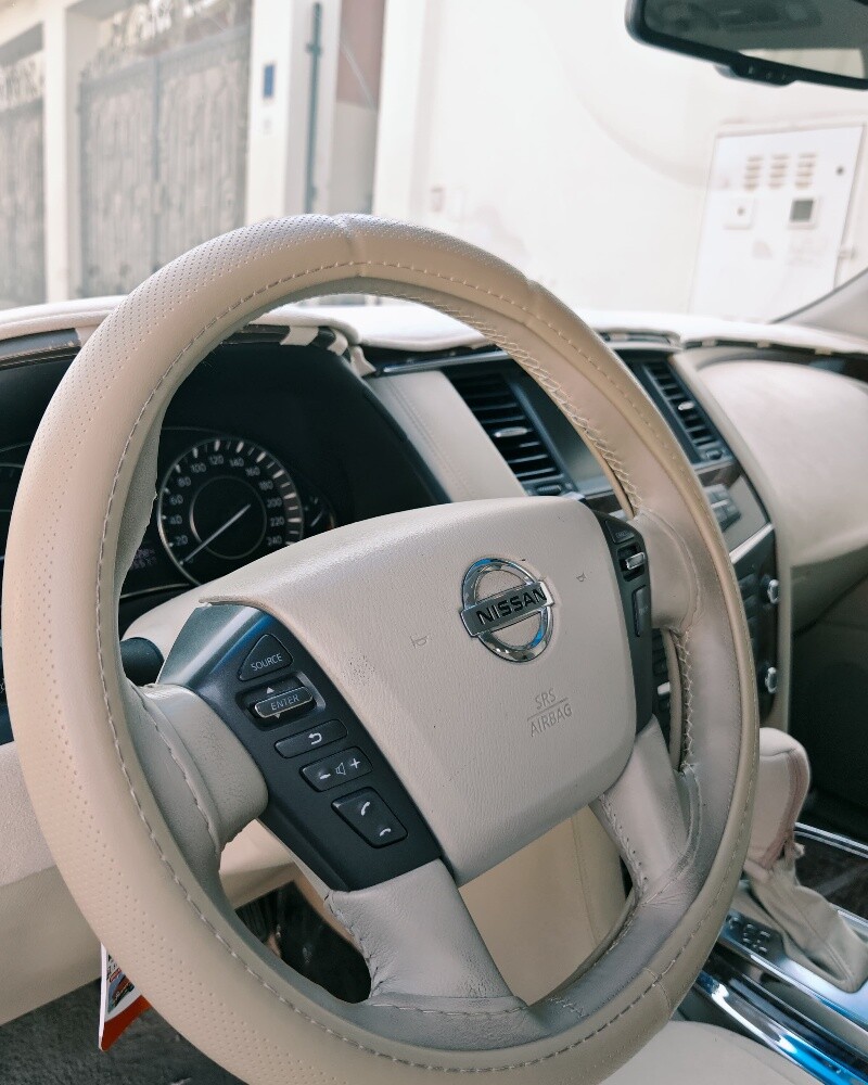 Low km Nissan patrol se full option - 11