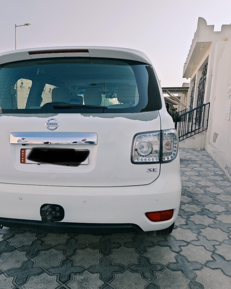 Low km Nissan patrol se full option - 8