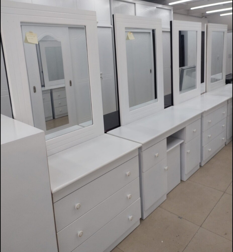 Dressing table available for sale - 3