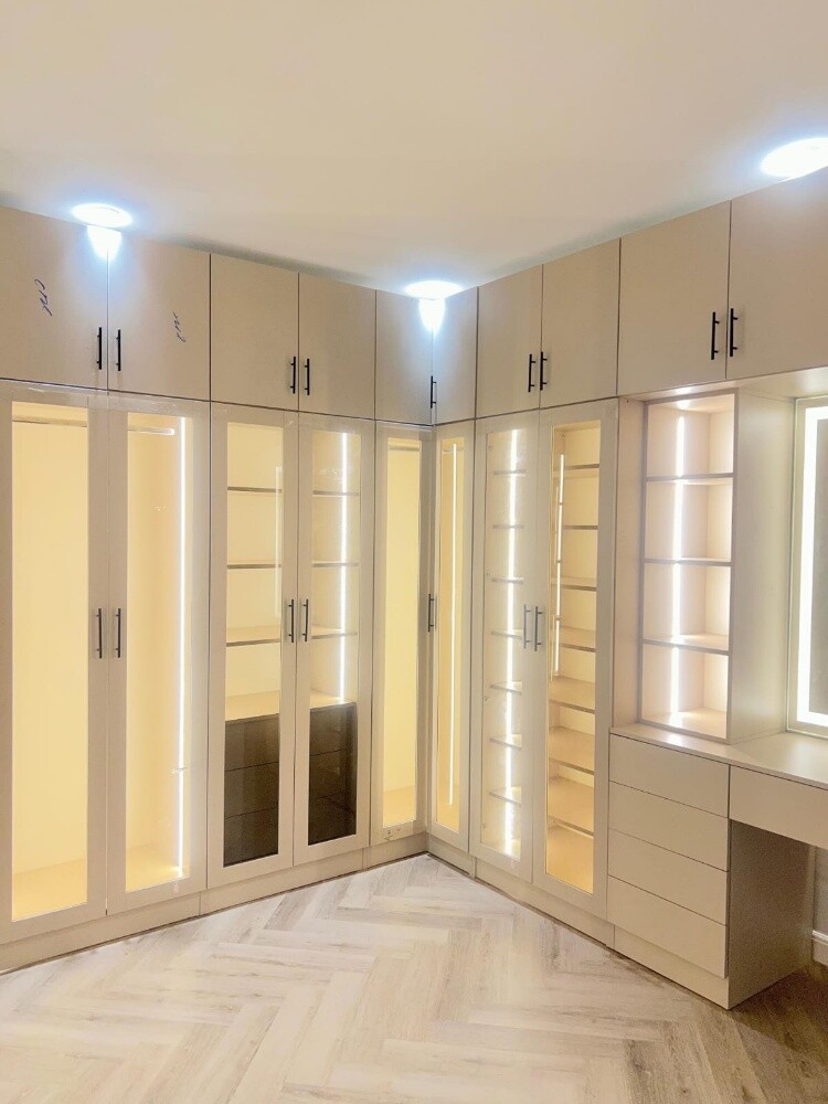 Modern Wardrobe Design & Installati - 7