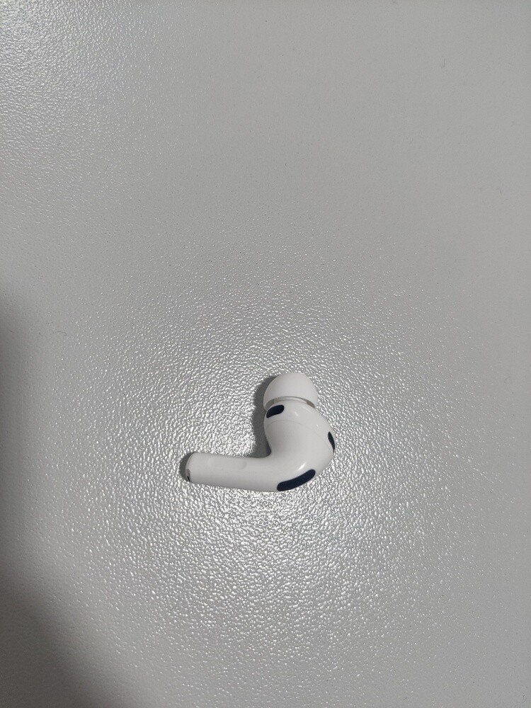 Airpods pro 3, Left Side Only . - 3