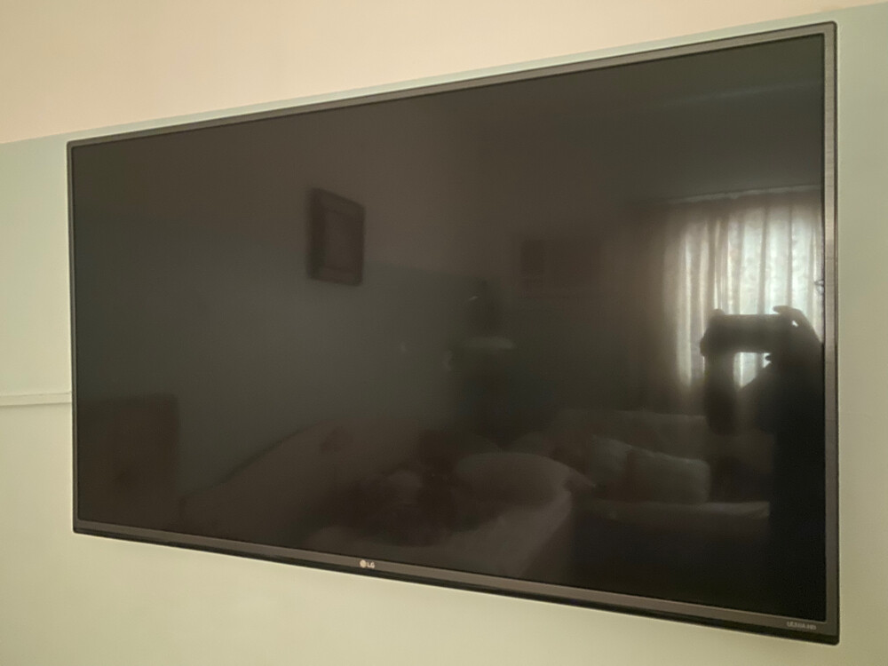 Smart LG ultra HD TV for sale - 2