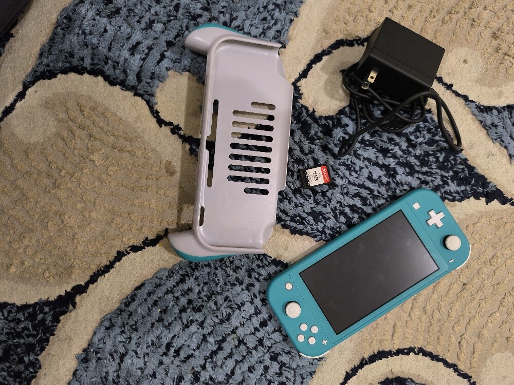 Nintendo switch lite - 2