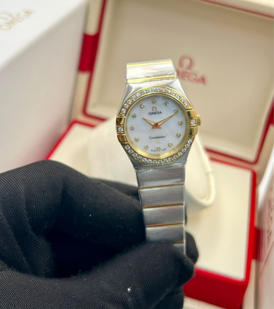 اوميغا  - 5