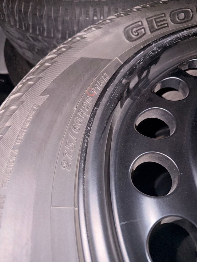4 rims + 4 tires + 4 spacers (T2) - 5