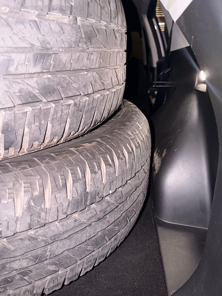 4 rims + 4 tires + 4 spacers (T2) - 2
