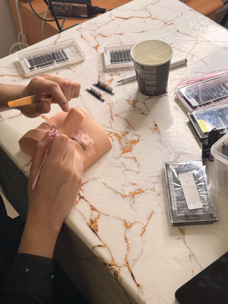 Nail-Lashes & Makeup classes  - 7
