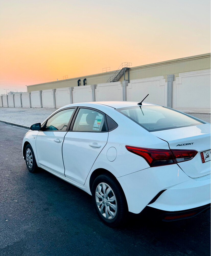 Hyundai Accent 2022 - 1