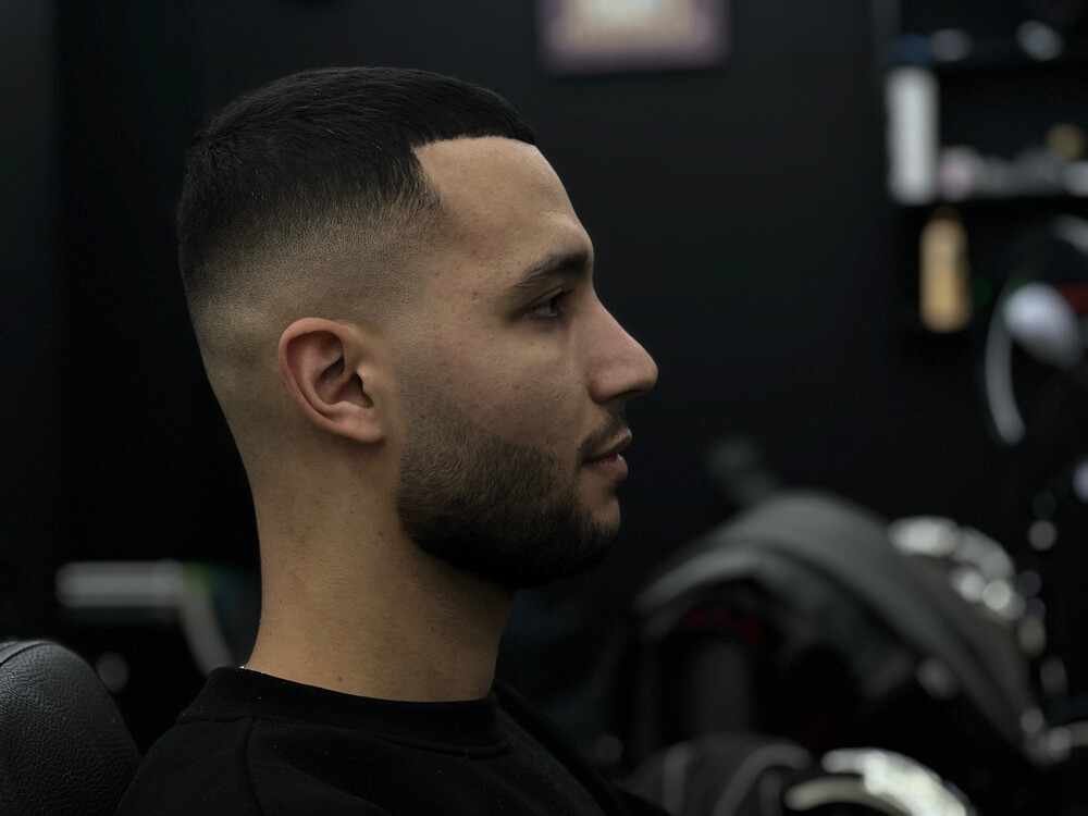 PROFESSIONAL HOME BARBER - 2