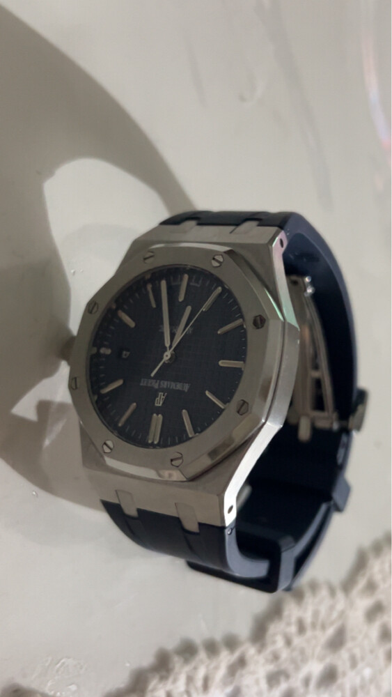 luxurious - 2