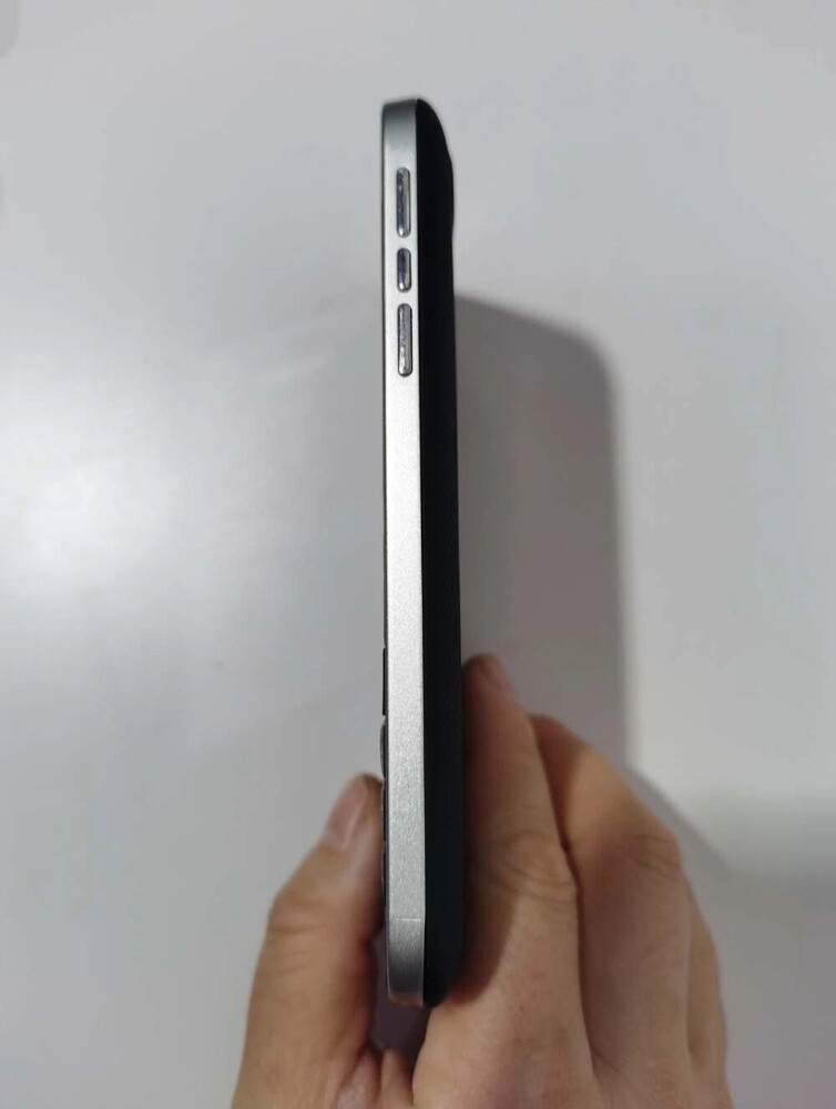 Blackberry Classic Q20 - 7