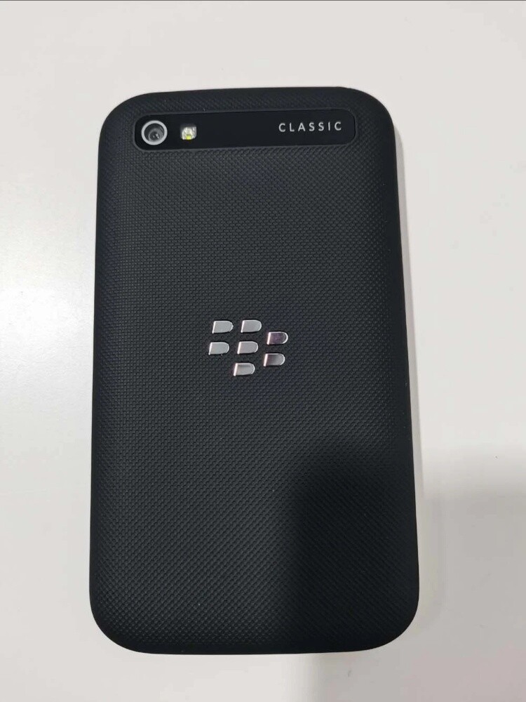 Blackberry Classic Q20 - 2