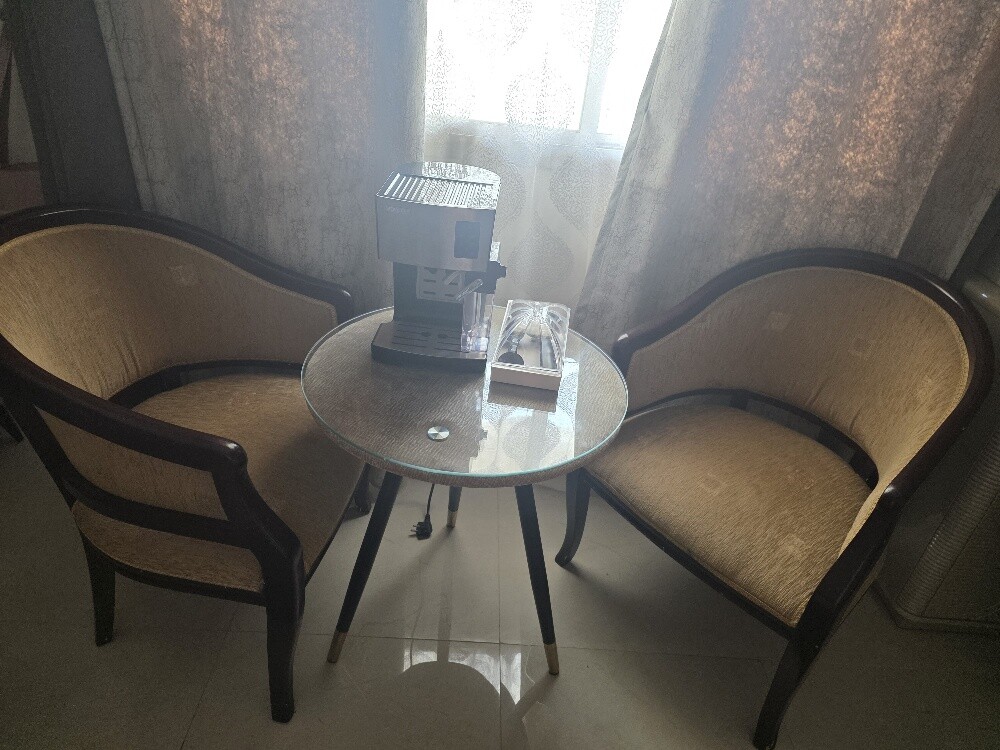 Coffee table and coffee machine - 4