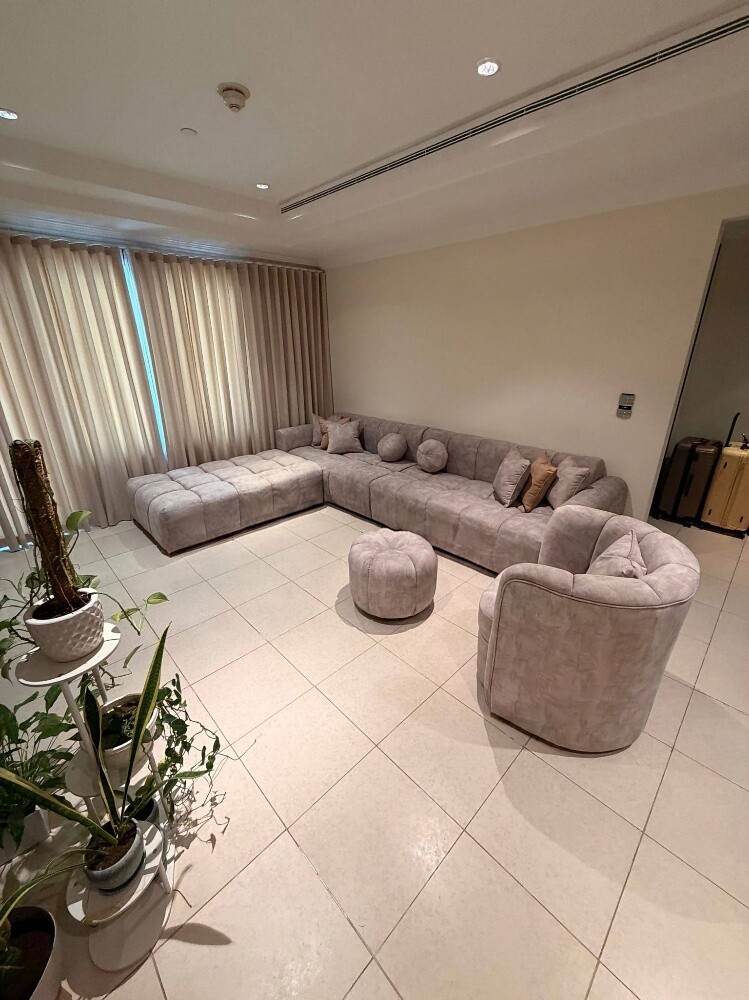 Beautiful L-shape sofa available - 5
