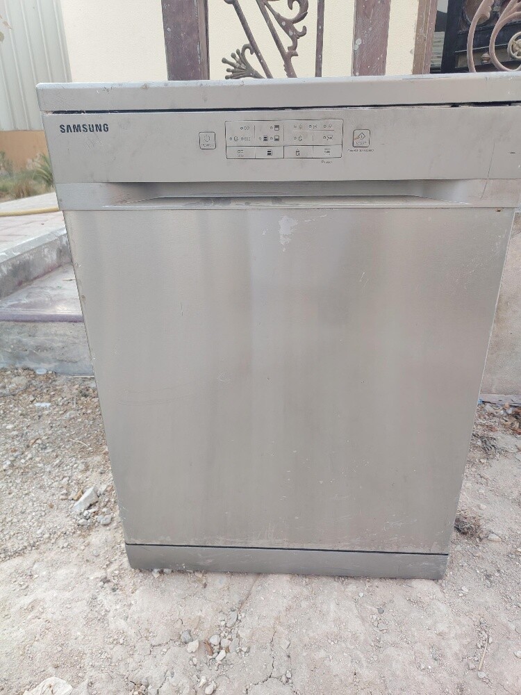 Dishwasher - 1