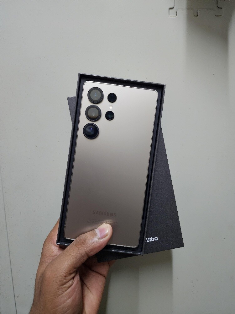 Samsung s25 Ultra warranty availabl - 1