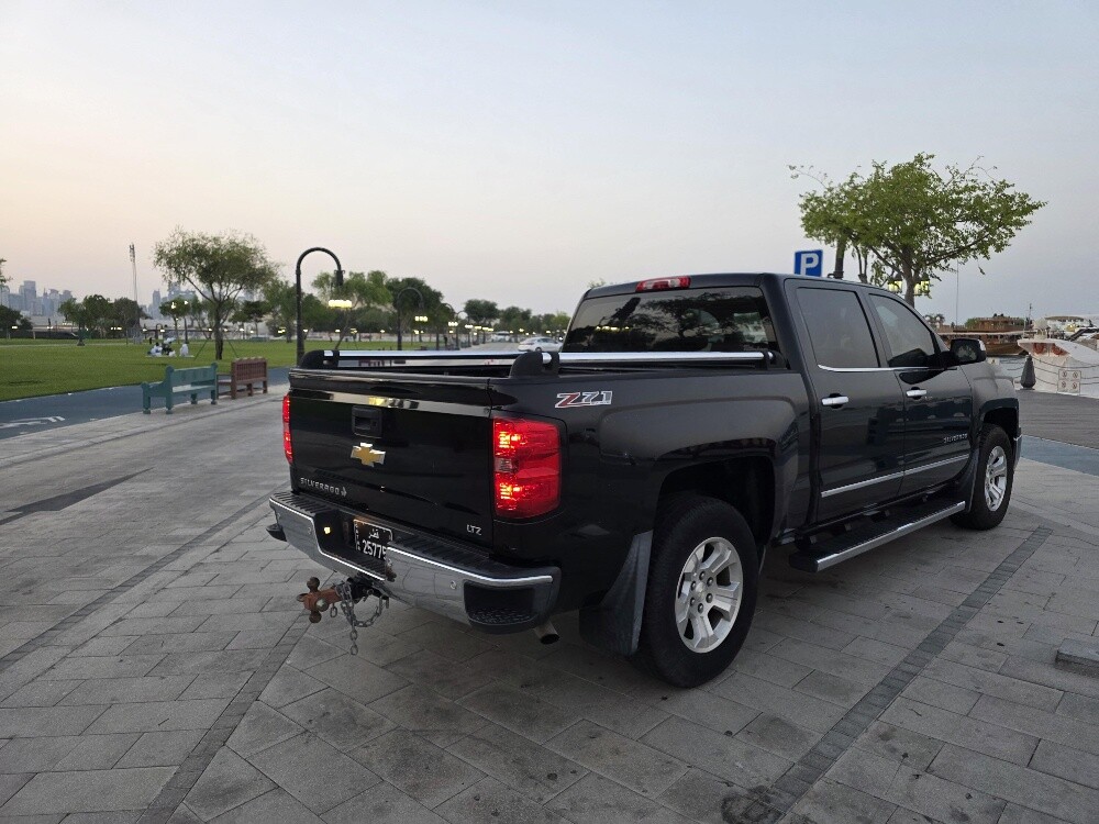 chevy silverado 2015 ltz - 3