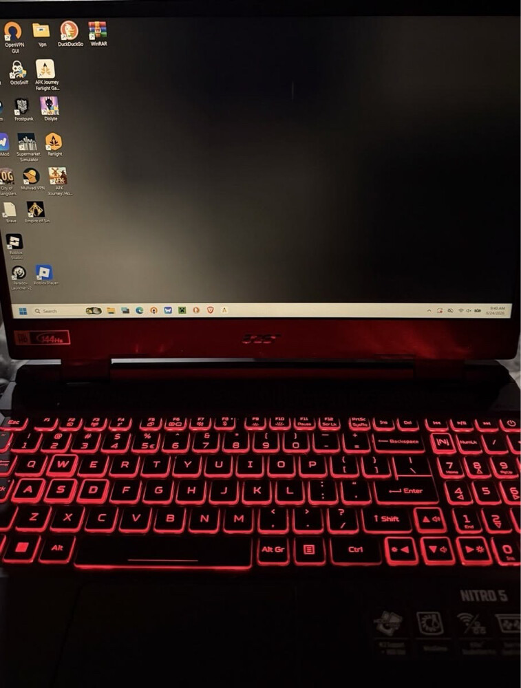 Acer Nitro V15 - 2
