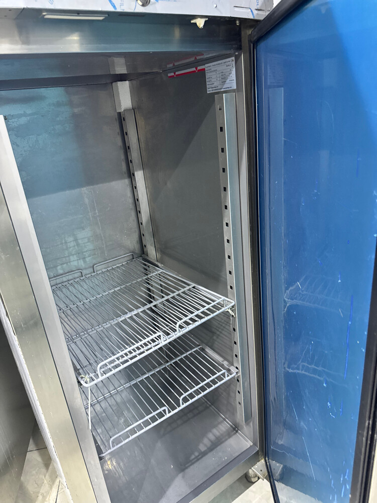 Single door chiller  - 3