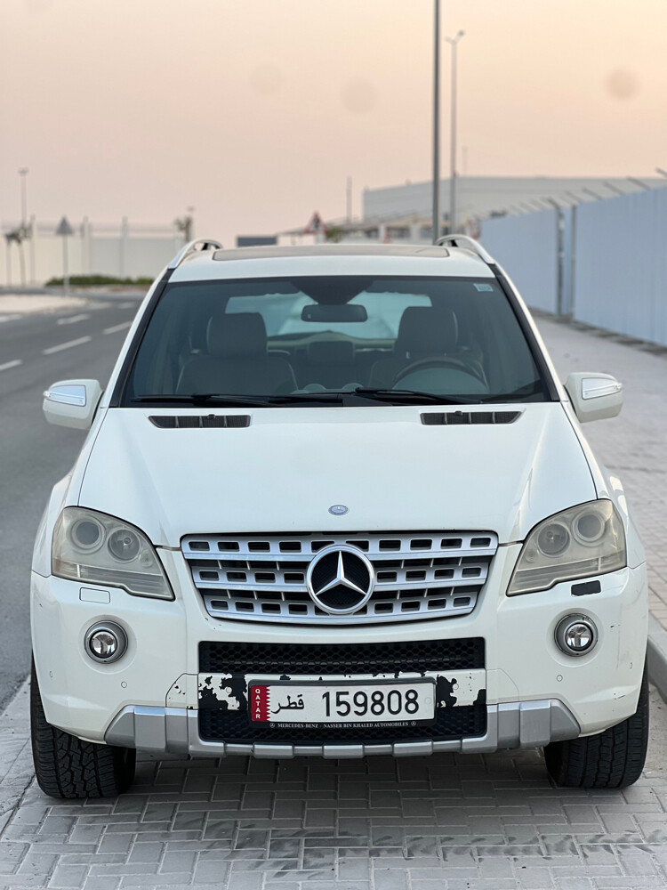 مرسديس ام ال ٣٥٠ - 1