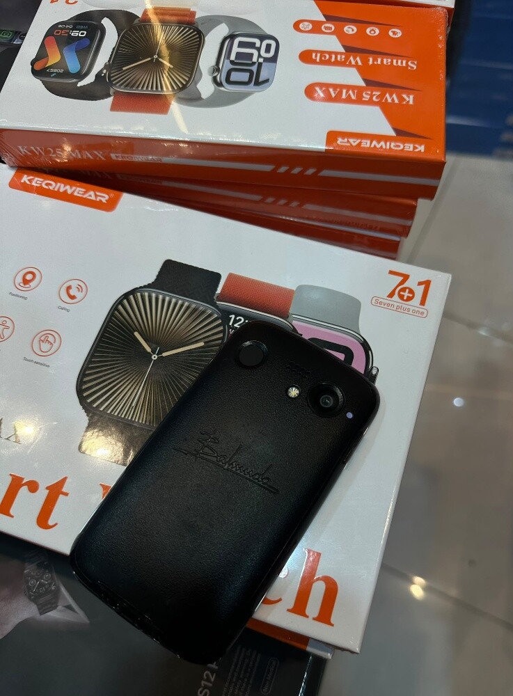 للبيع هاتف ياباني 5 جي 128 جي بي - 2