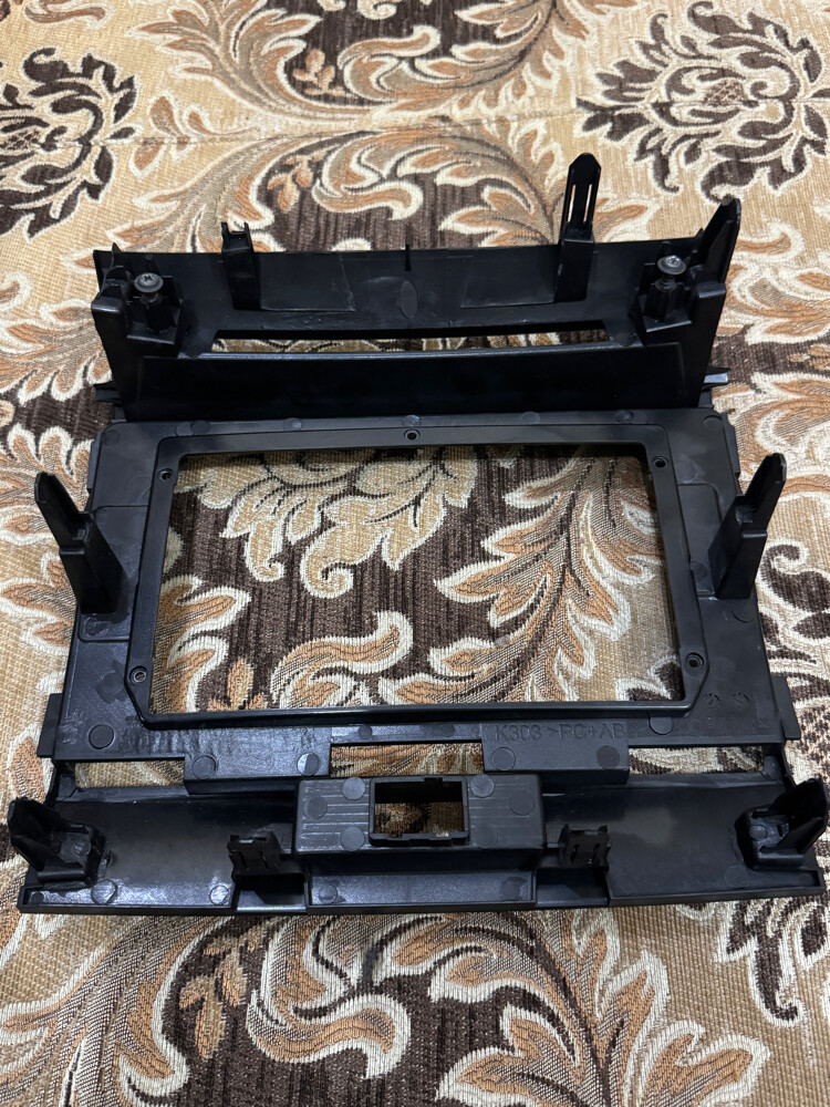 Android Land Cruiser Screen Stand - 2