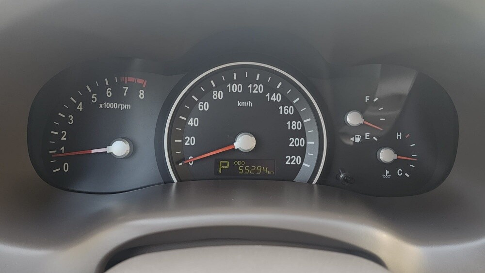 2013 Kia Carnival V6 Full Option - 18