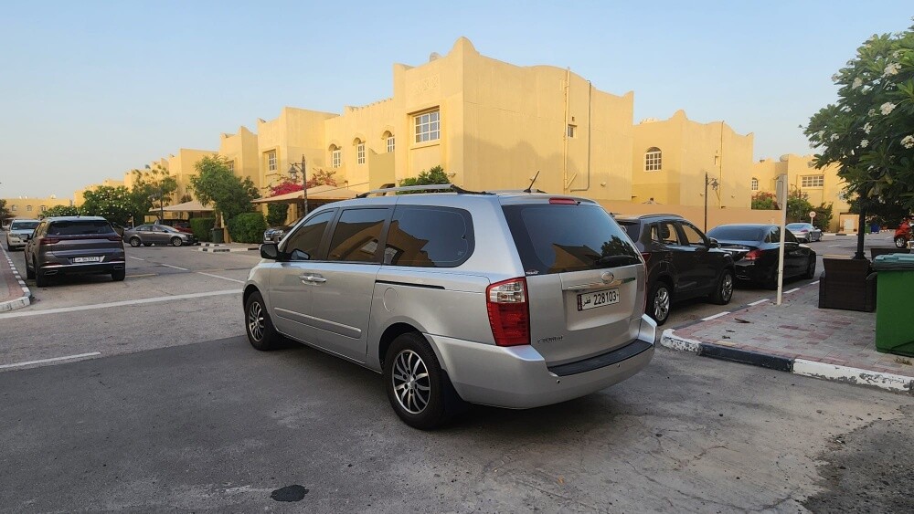 2013 Kia Carnival V6 Full Option - 6