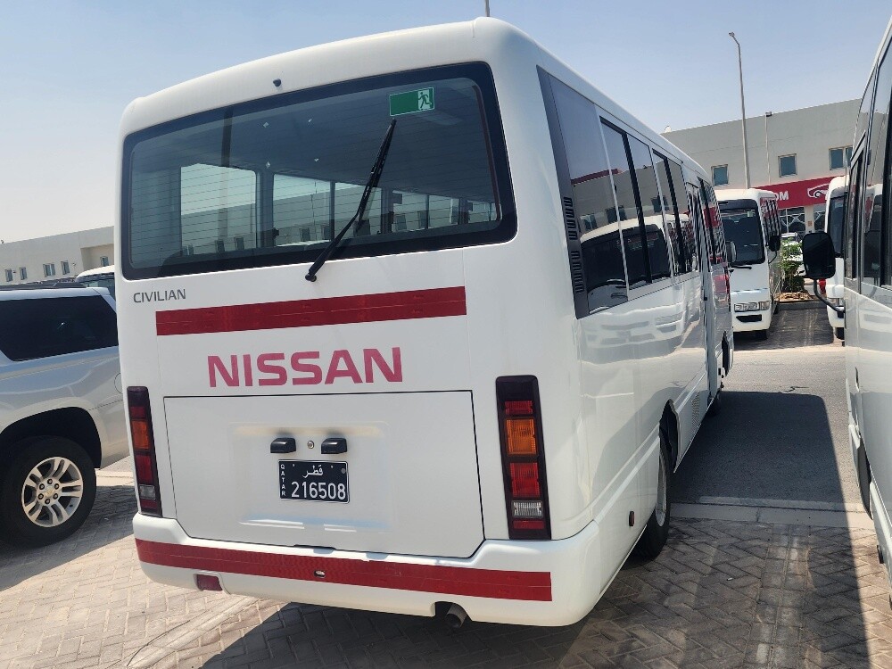 Nissan Civilian - 5